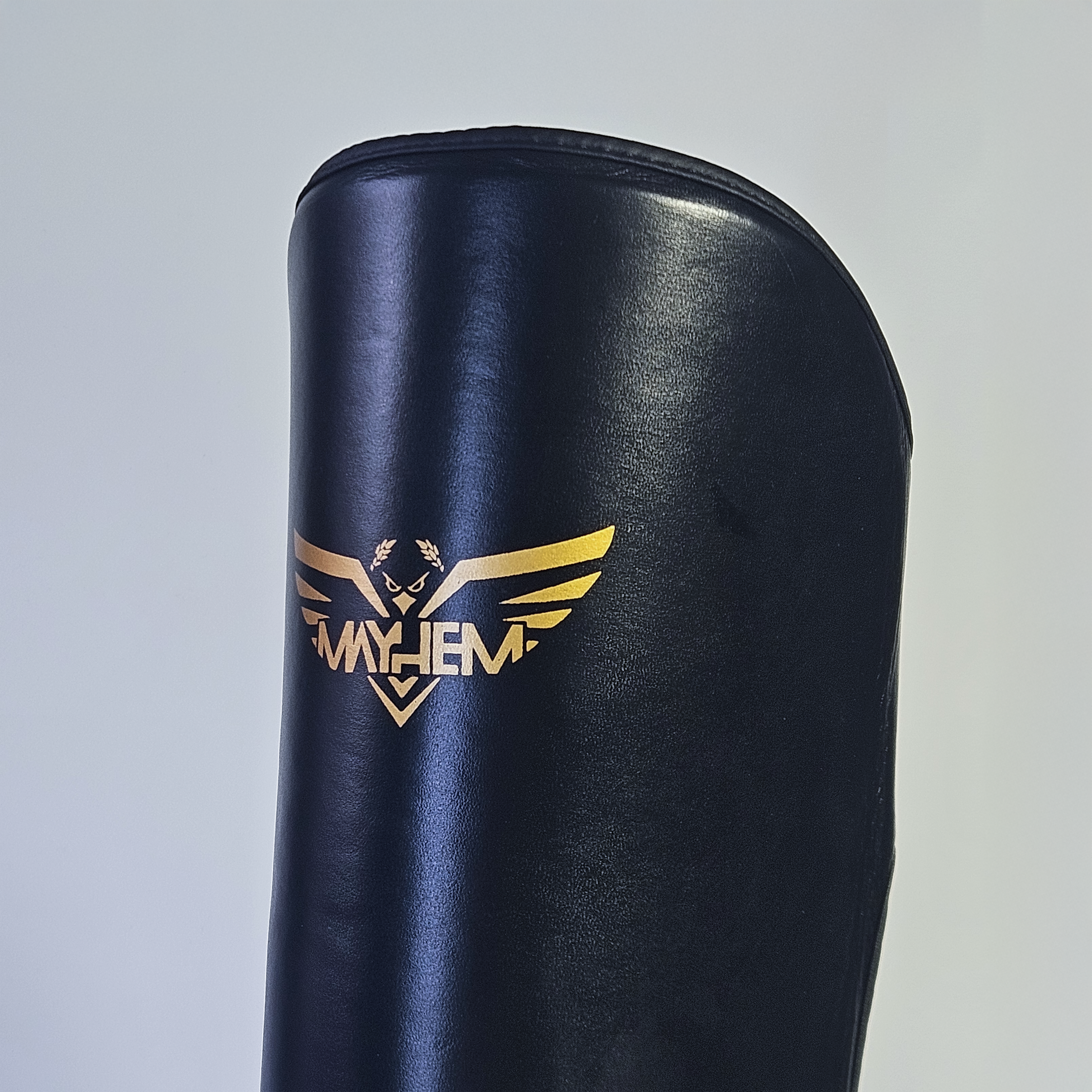 Protèges Tibias : Mayhem L1X Striker
