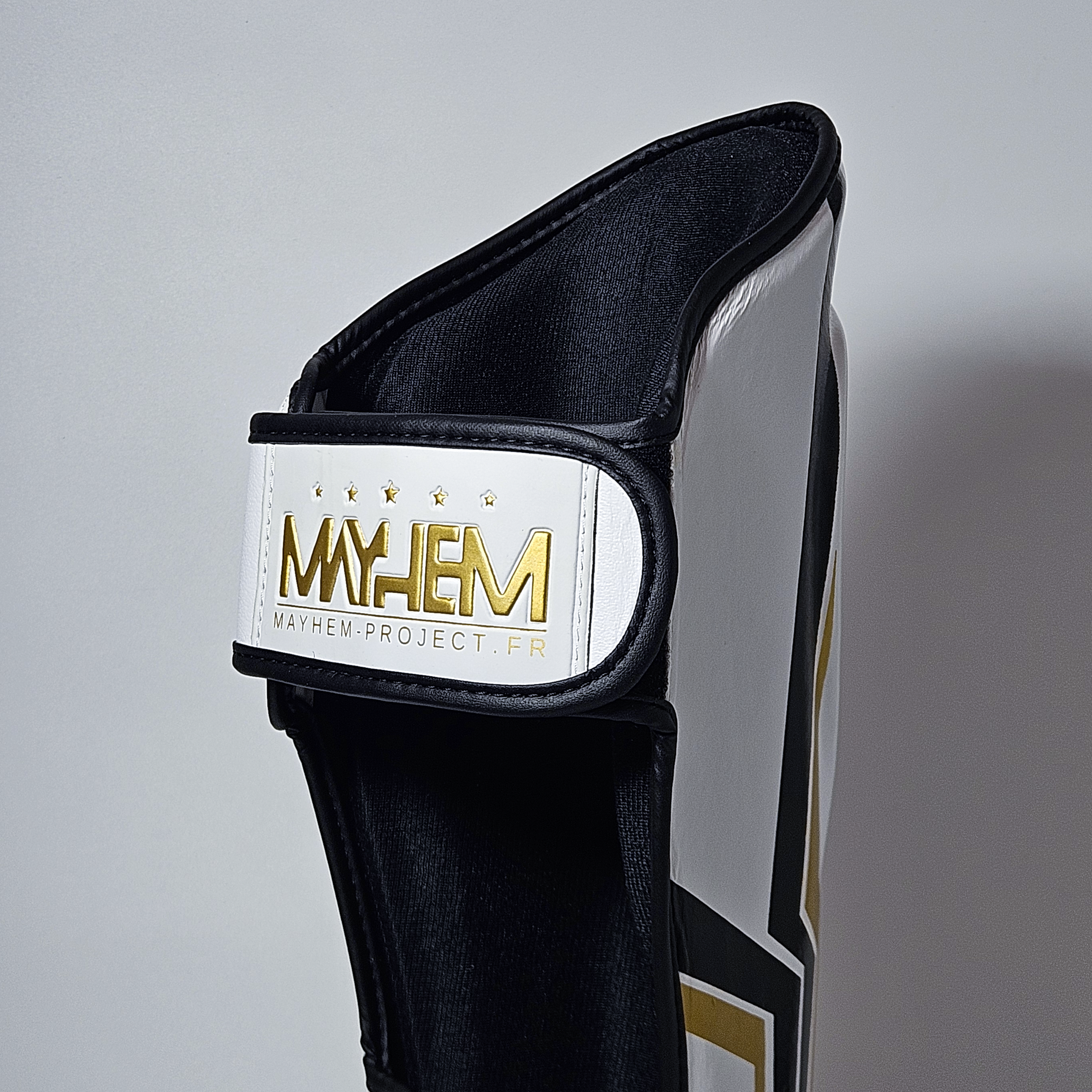 Protèges Tibias : Mayhem Lightning ⚡