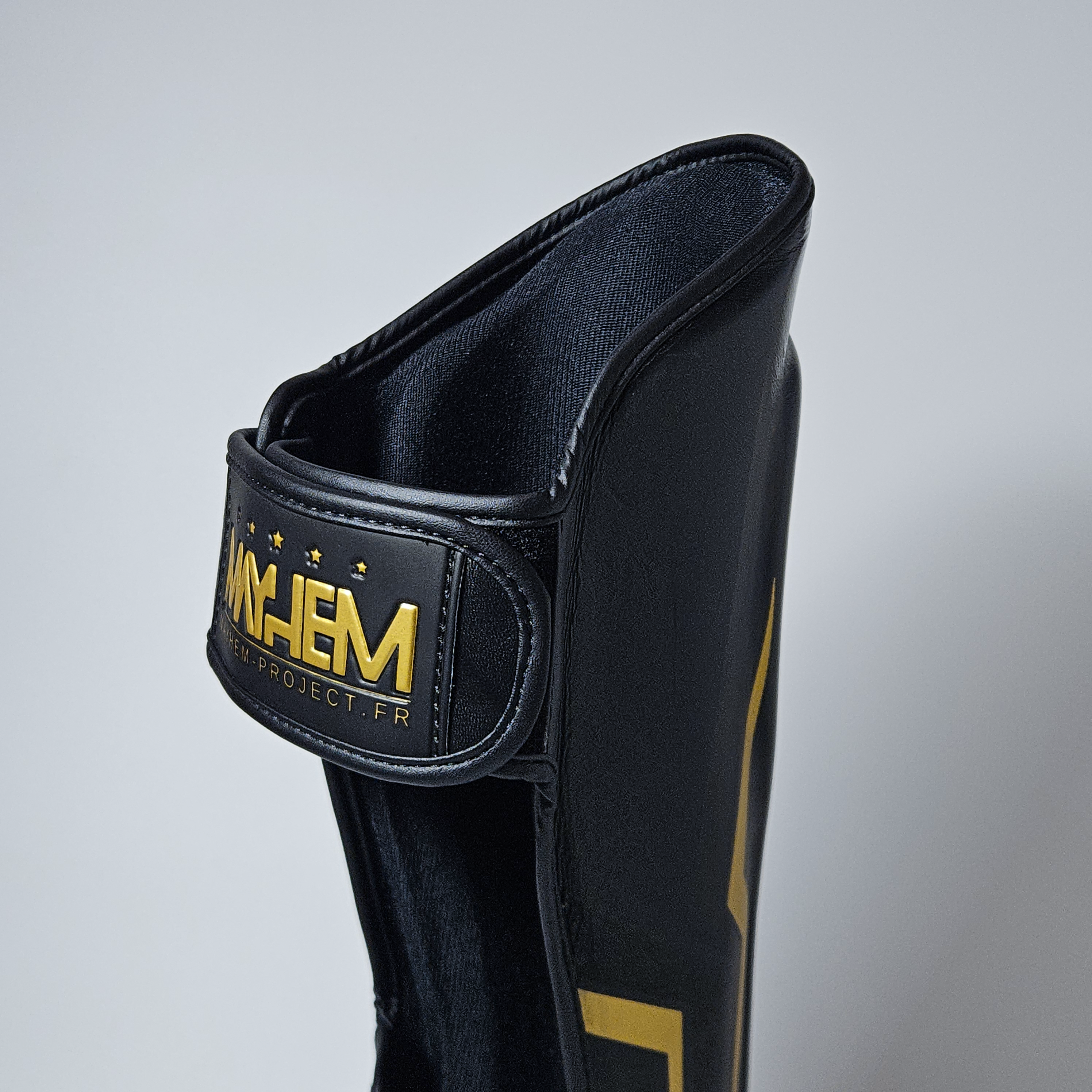 Protèges Tibias : Mayhem Lightning ⚡